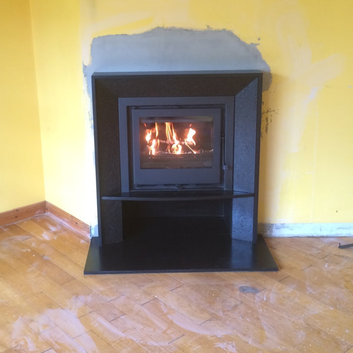 Boru 600i Boiler & Bespoke Fireplace