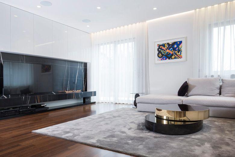 Planika 990 Planika Prime 990 2.0 with 1200 Forma FireBox Casing